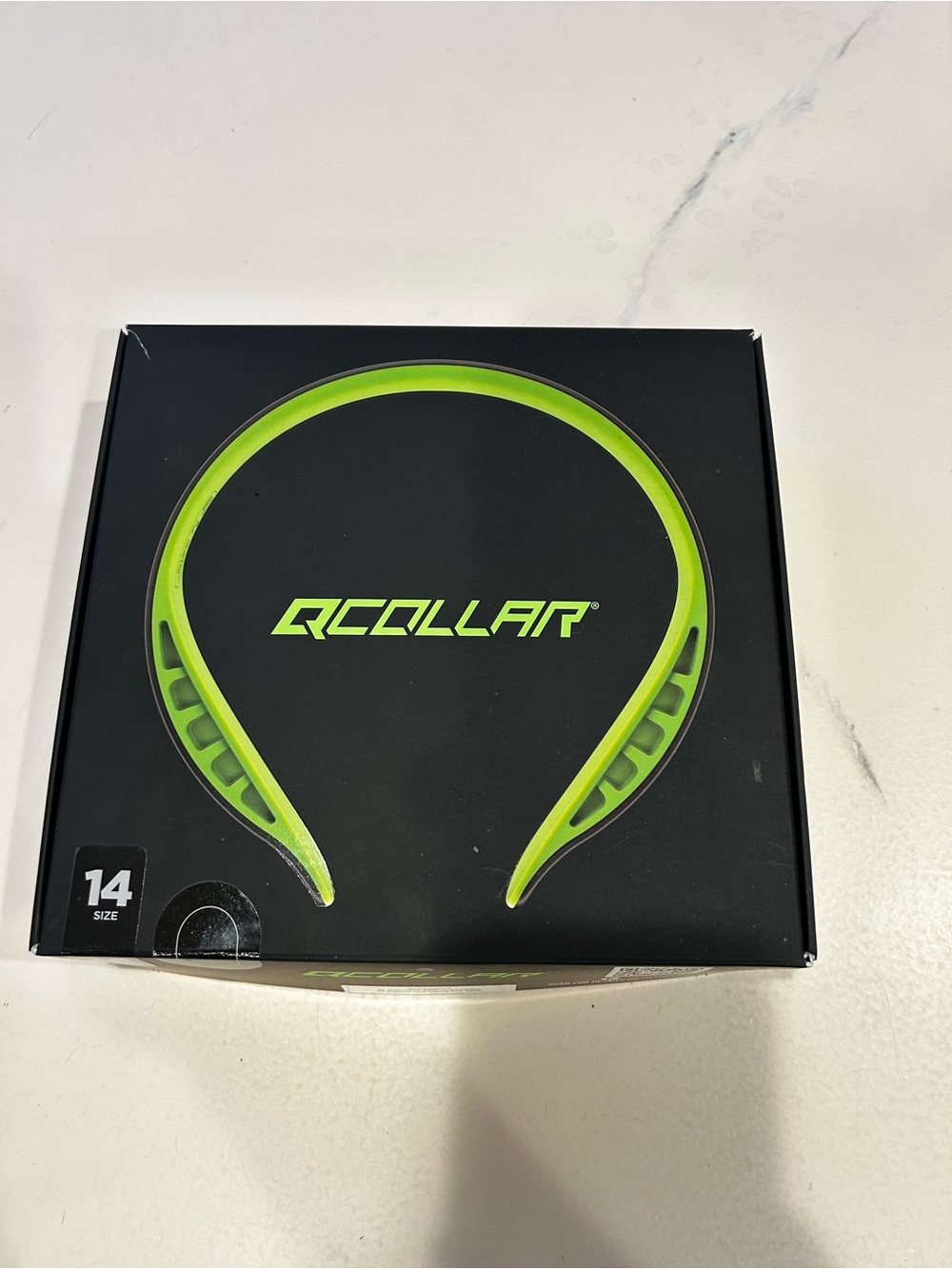 Q collar size 14 concussion protection